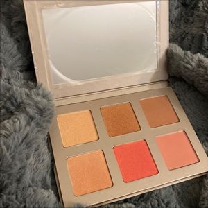 Iconic London Face Palatte